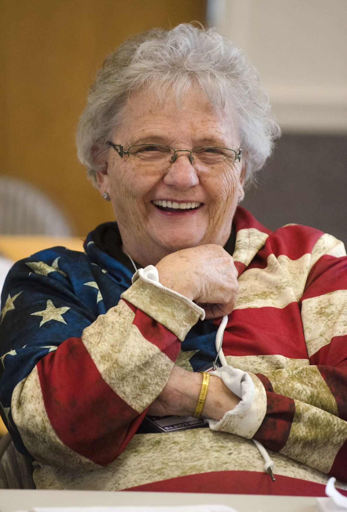Voters take part in primaries